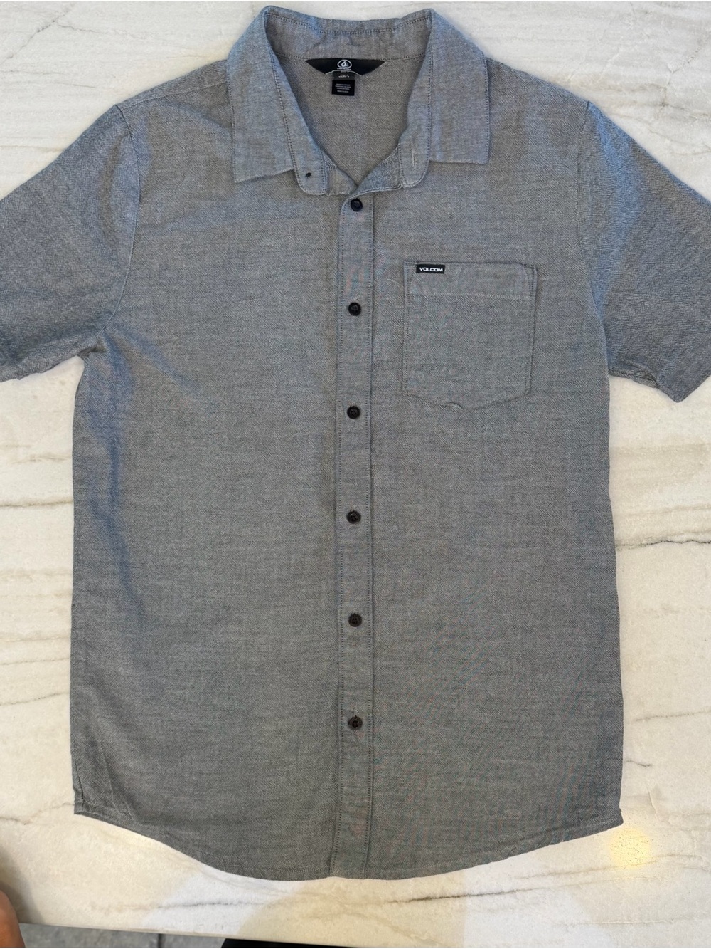Volcom Men's Short Sleeve Button-Down Shirt - Gray